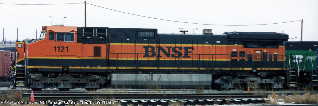 BNSF C44-9W 1121